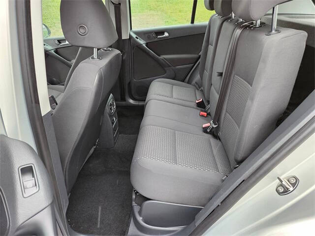 2011 Volkswagen Tiguan S