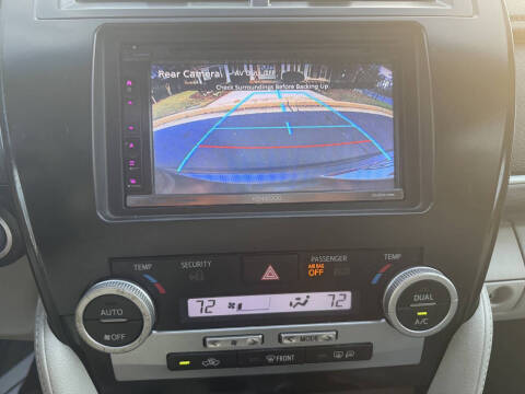 2012 Toyota Camry Hybrid LE