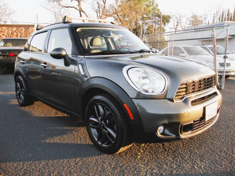 2011 MINI Cooper Countryman for sale at DriveTime Plaza in Roseville CA