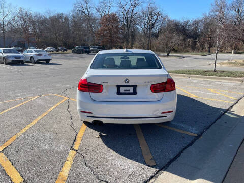 2018 BMW 3 Series 330i xDrive