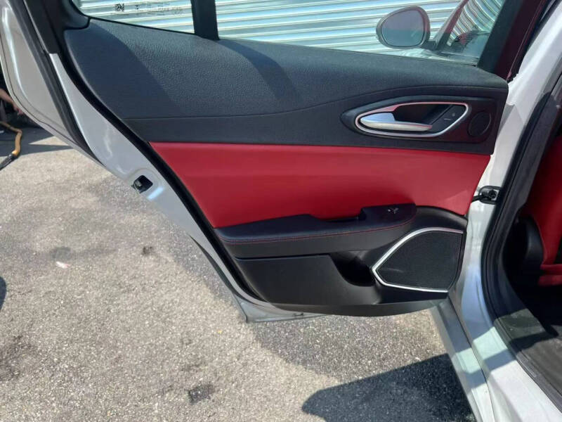 2021 Alfa Romeo Giulia Sprint