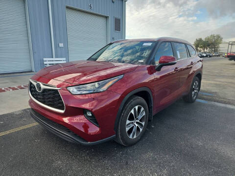 2024 Toyota Highlander for sale at Byrd Dawgs Automotive Group LLC in Mableton GA