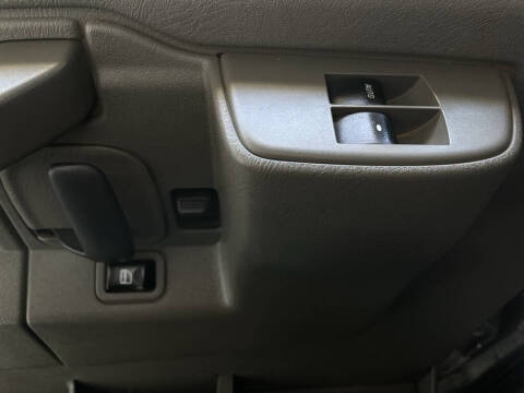 2017 Chevrolet Express LT 3500