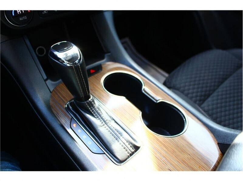 2017 GMC Acadia SLE-1