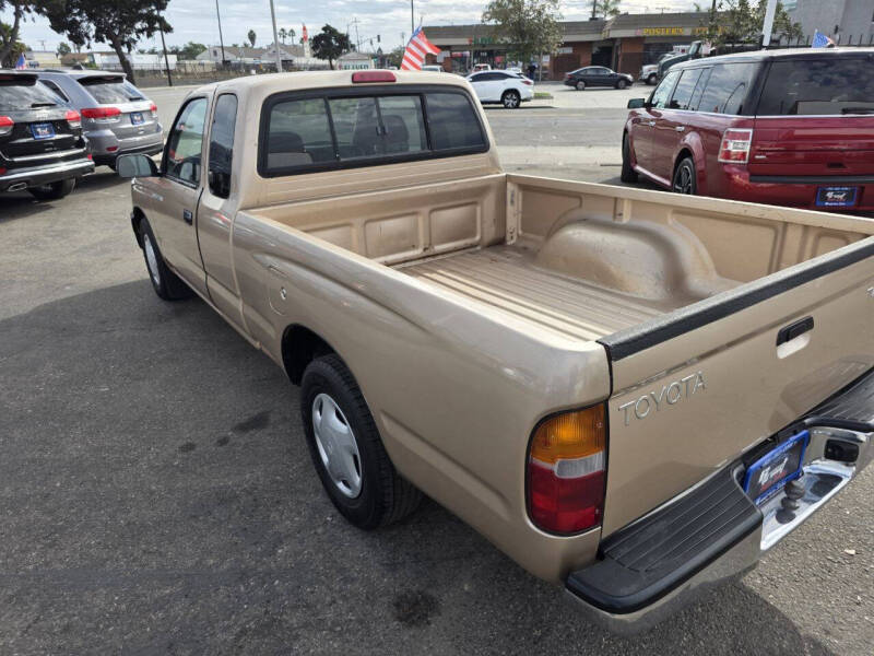 1999 Toyota Tacoma SR5
