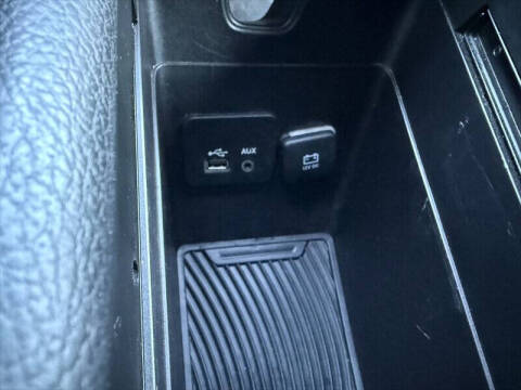 2016 Chrysler 200 S