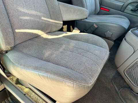 2000 Chevrolet Astro