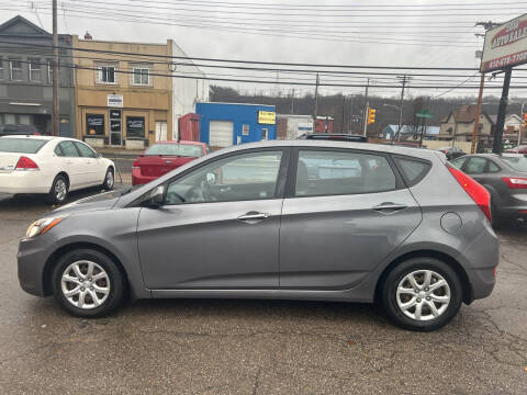 2013 Hyundai Accent GS