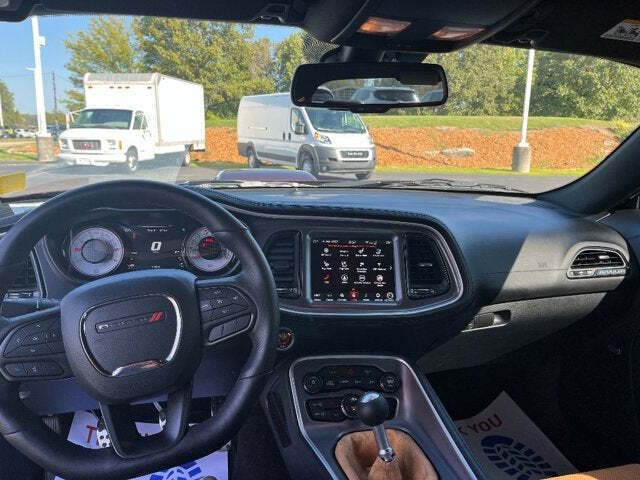 2020 Dodge Challenger 61