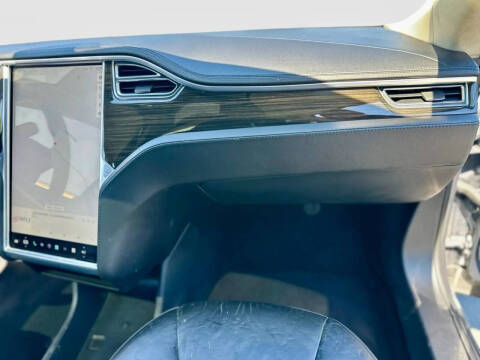 2014 Tesla Model S