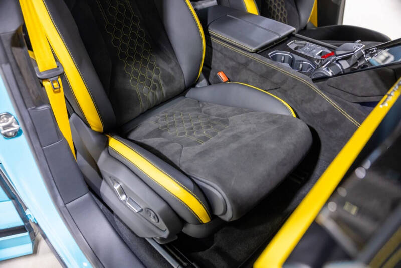 2024 Lamborghini Urus S