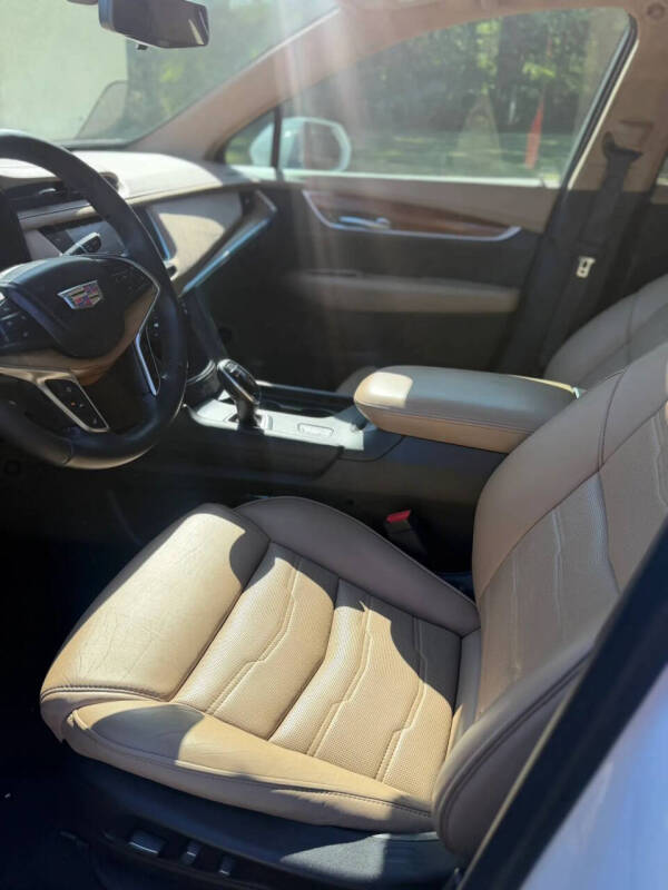 2018 Cadillac XT5 Platinum