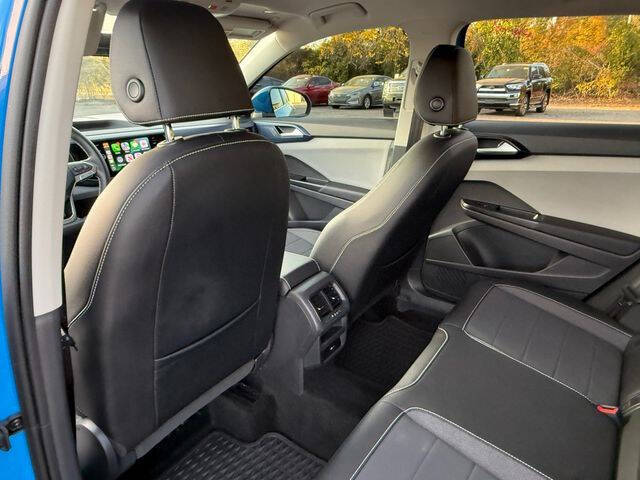 2022 Volkswagen Taos SE