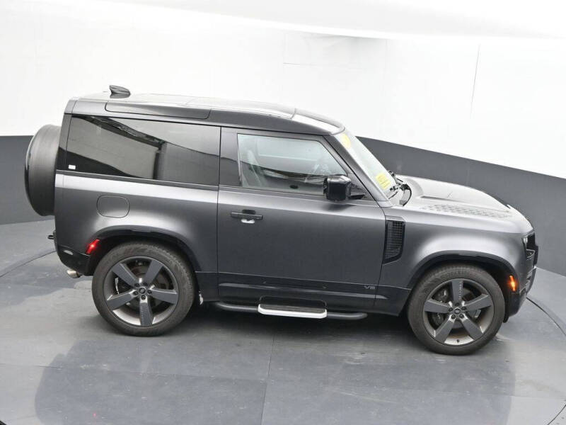 2023 Land Rover Defender 90 V8