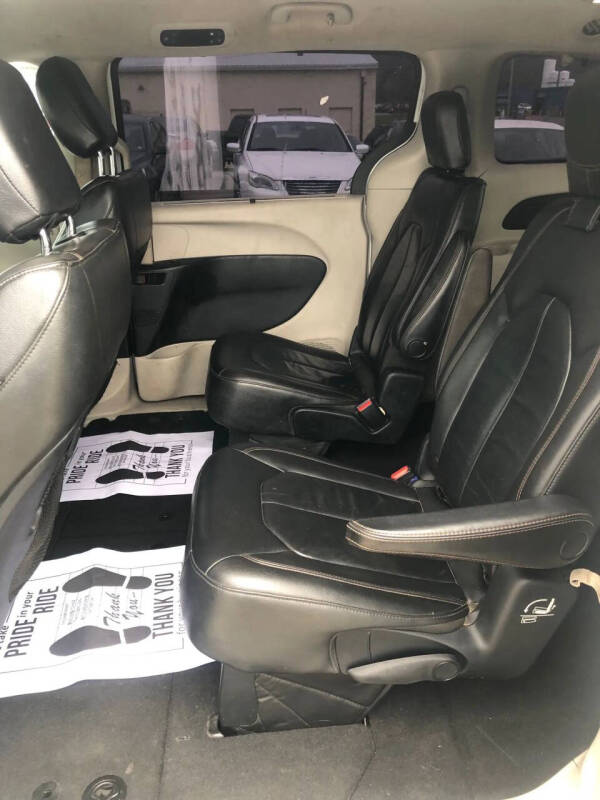 2017 Chrysler Pacifica