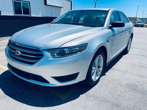 2018 Ford Taurus SE