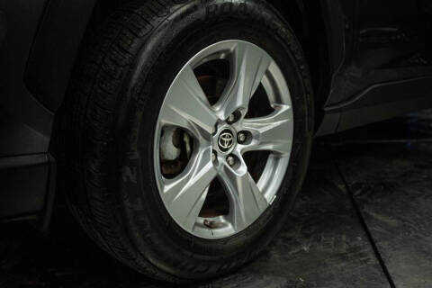 2022 Toyota RAV4 Hybrid LE