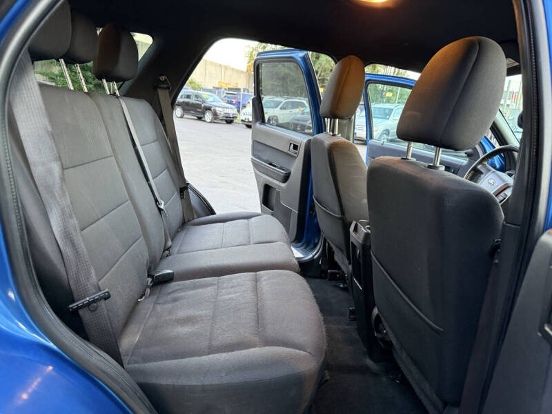 2011 Ford Escape XLT