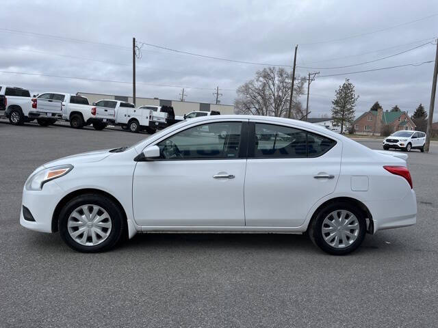 2015 Nissan Versa 1.6 S