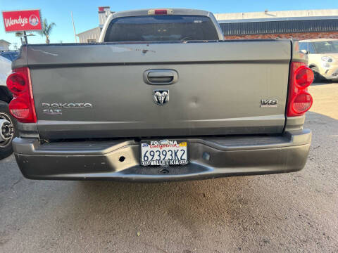 2006 Dodge Dakota SLT