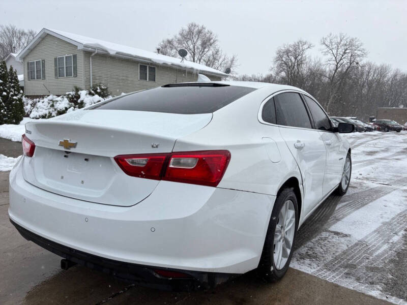 2017 Chevrolet Malibu LT