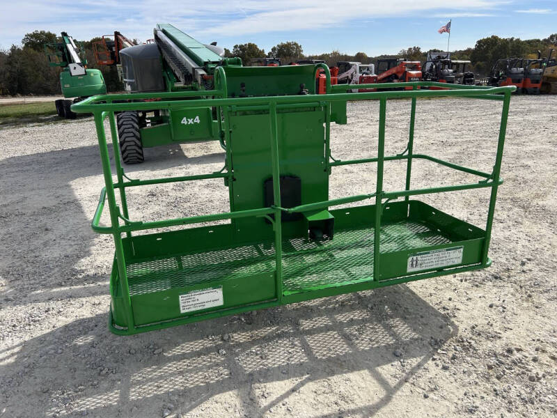 2014 Genie S-65 Boom / Manlift