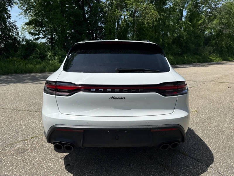 2026 Porsche Macan