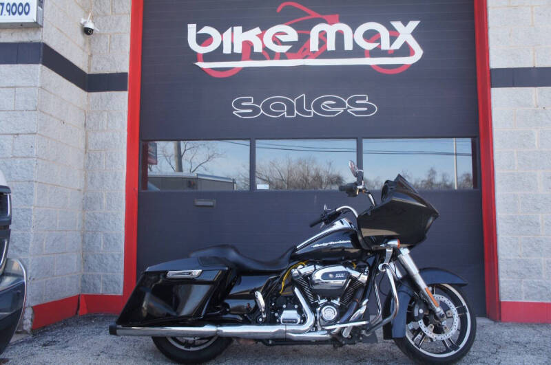 2018 Harley-Davidson Road Glide for sale at BIKEMAX, LLC - Project bikes in Palos Hills IL