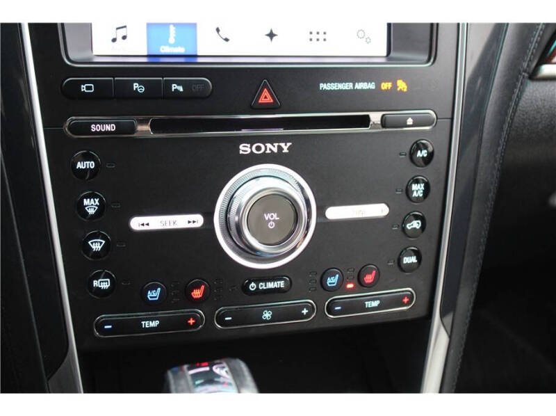 2017 Ford Explorer Platinum