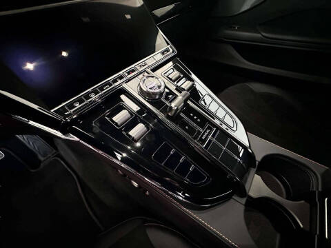 2025 Aston Martin Vantage