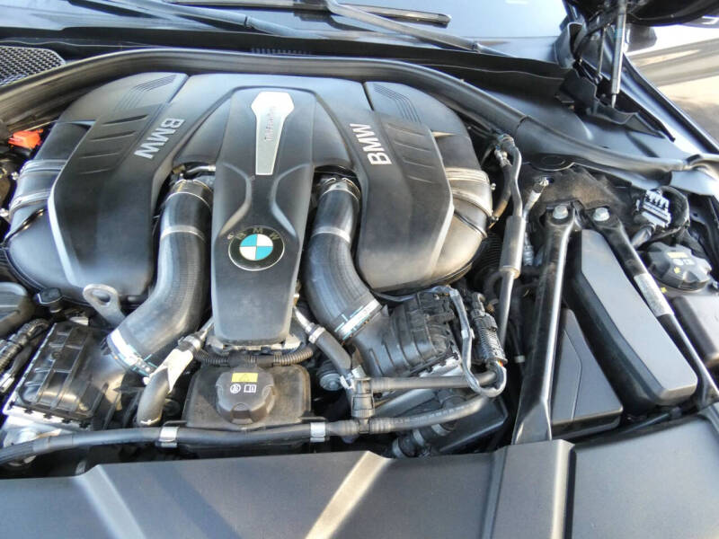 2016 BMW 7 Series 750i xDrive