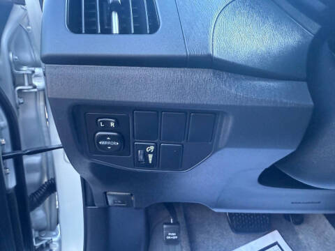 2014 Toyota Prius Three