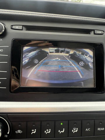 2015 Toyota Highlander LE