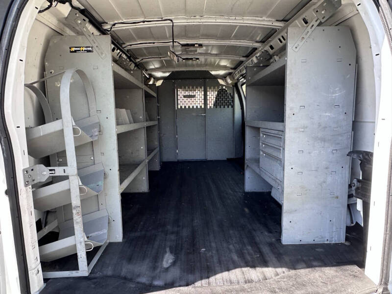 2016 Chevrolet Express 2500