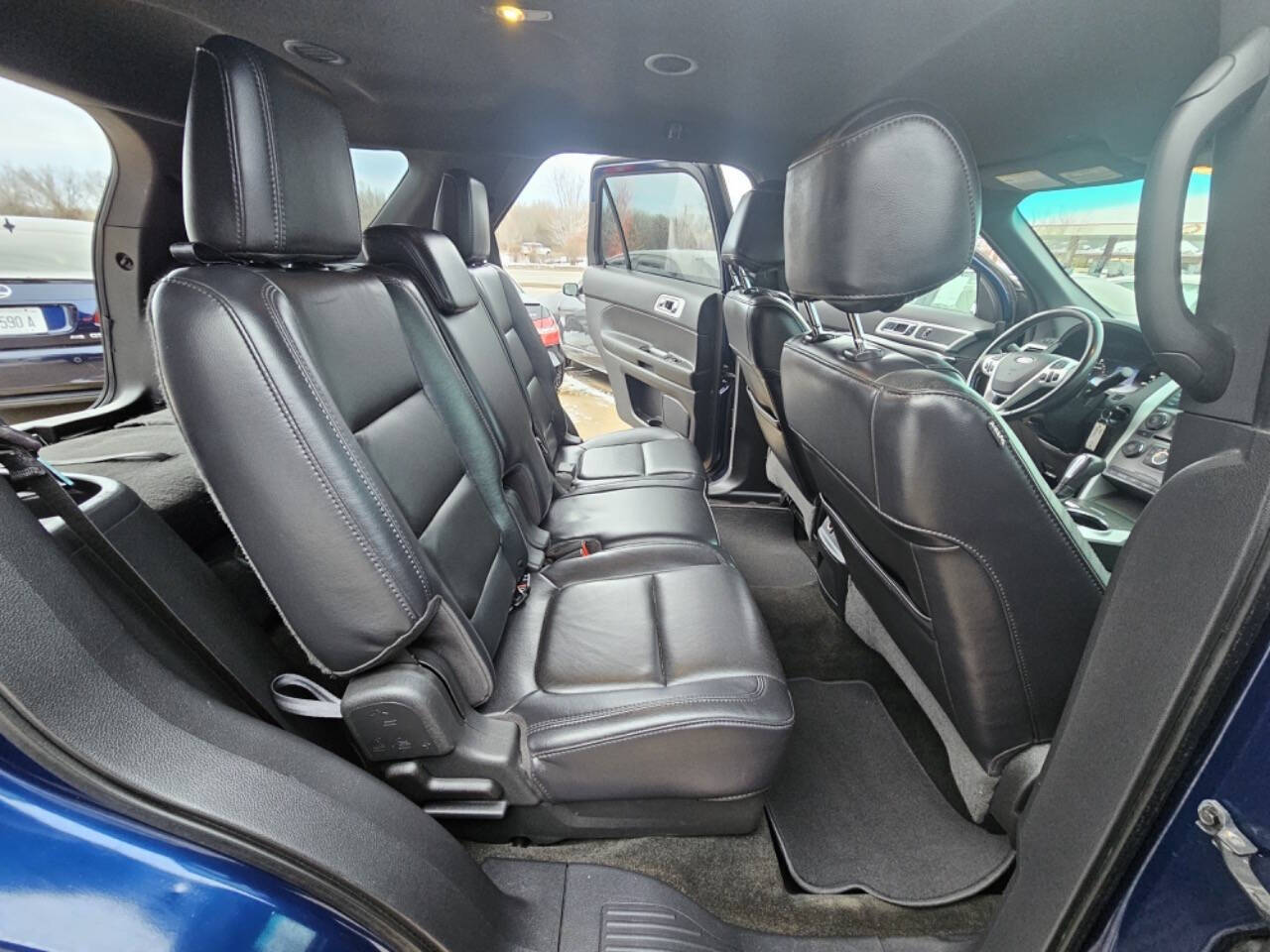 2012 Ford Explorer for sale at Quantum Auto Co in Plainfield, IL