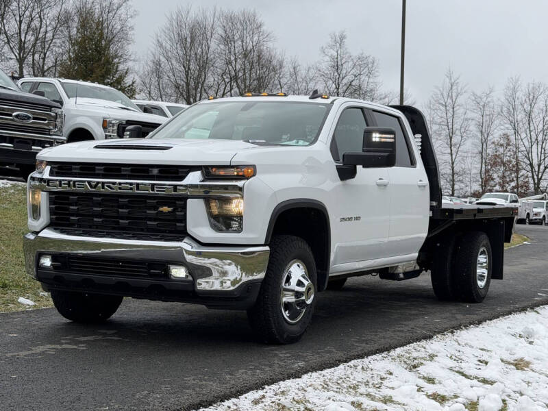 2023 Chevrolet Silverado 3500HD LT's photo