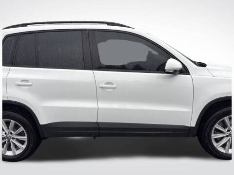 2018 Volkswagen Tiguan Limited 2.0T 4Motion