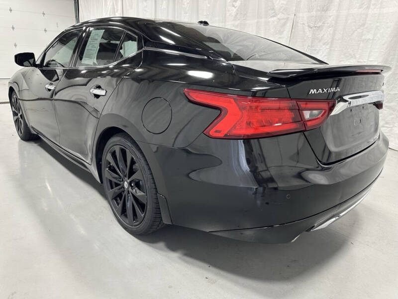 2017 Nissan Maxima 3.5 SR