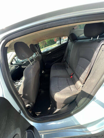 2017 Chevrolet Cruze LS Auto