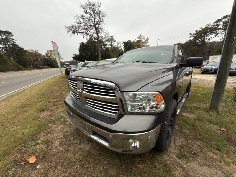 2014 RAM Ram 1500 Pickup SLT's photo