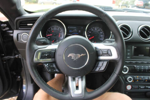 2016 Ford Mustang V6