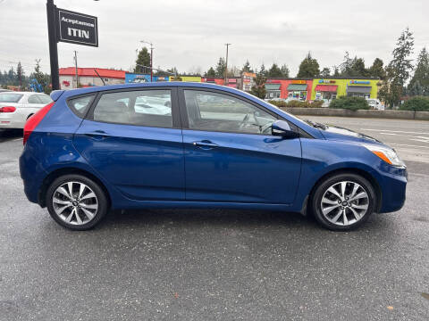 2015 Hyundai Accent Sport