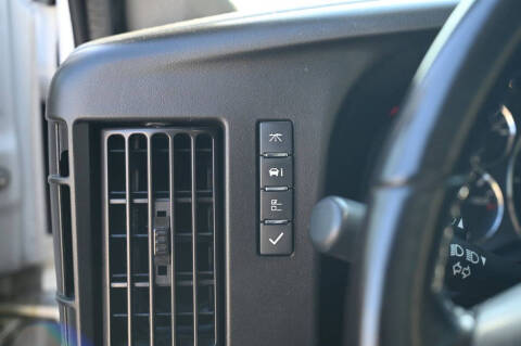 2023 Chevrolet Express 2500