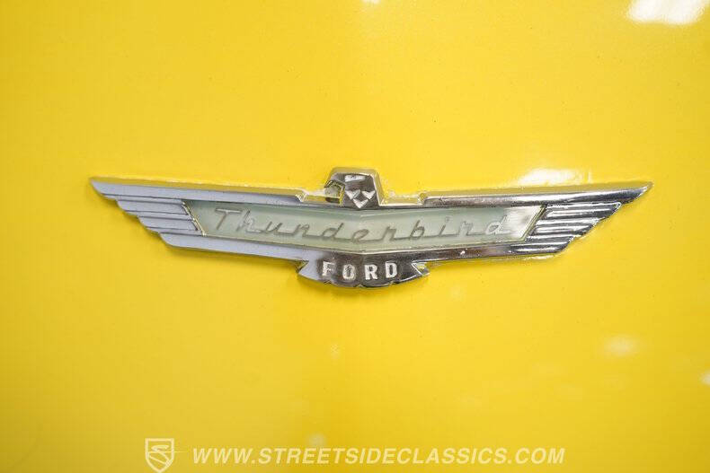 1956 Ford Thunderbird