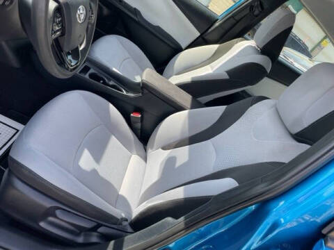 2020 Toyota Prius LE AWD-e