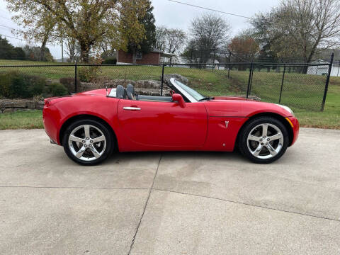 2007 Pontiac Solstice for sale at HIGHWAY 12 MOTORSPORTS in Nashville TN