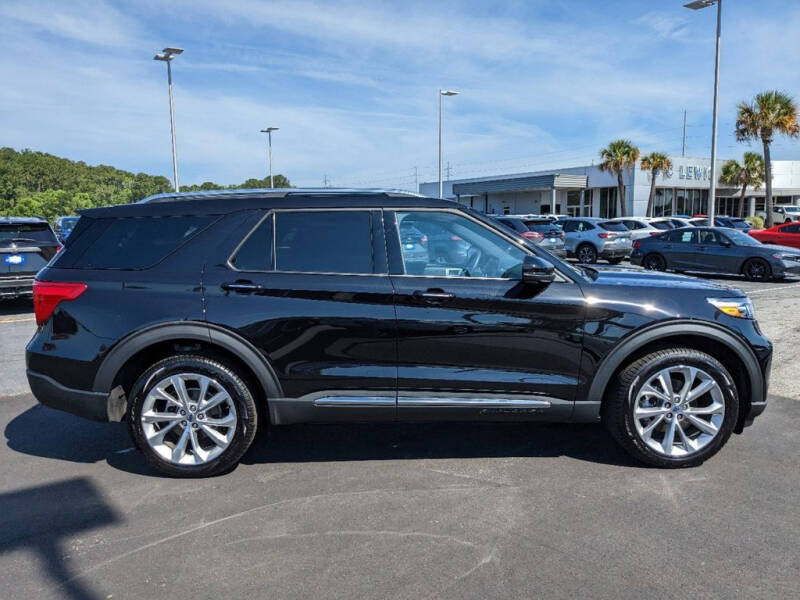 2023 Ford Explorer Platinum