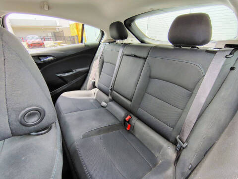2017 Chevrolet Cruze LT Auto