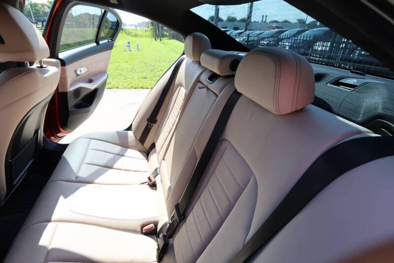 2019 BMW 3 Series 330i