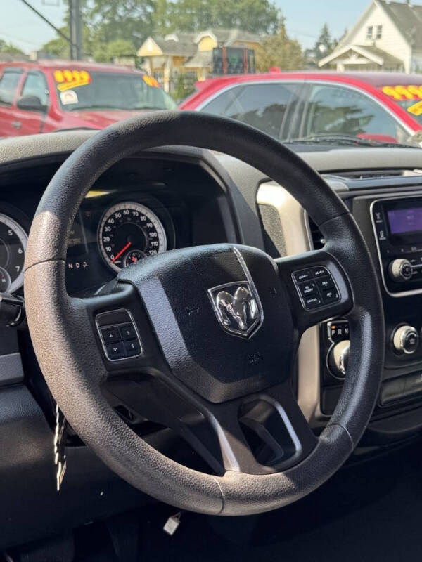 2013 RAM 1500 SLT